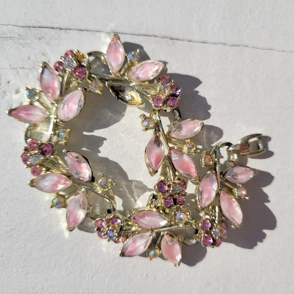 Pink & Silver Metal Bracelet ~ Pretty! *Missing a Stone* ~ GUC ~ Vintage? - Picture 2 of 15